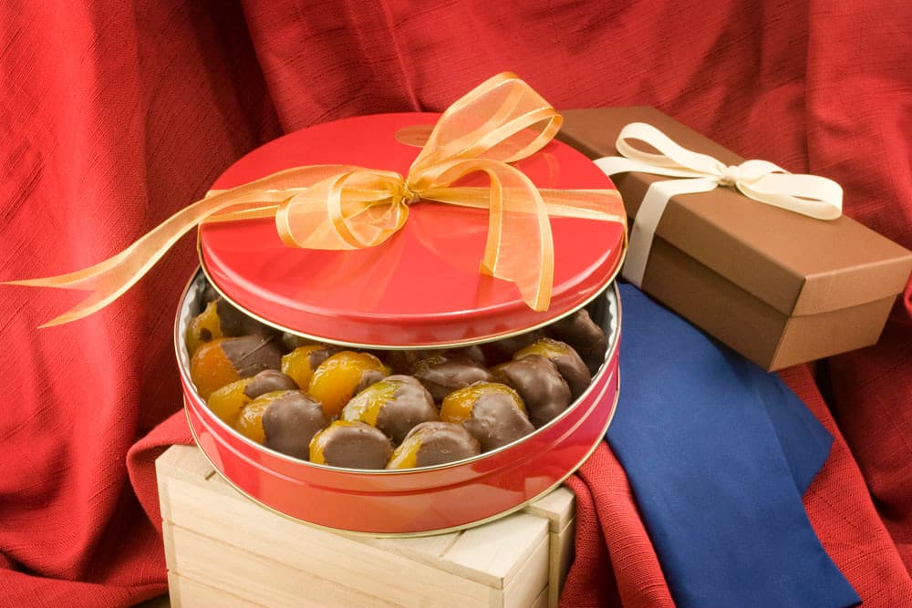 40oz Chocolate Dipped Glazed Apricots